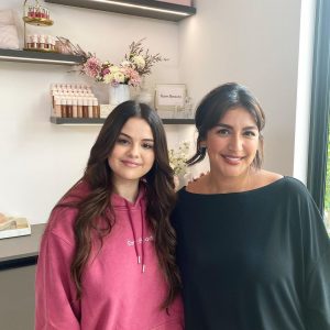 2 September @cynth_pop on Instagram: Thank you to everyone that joined Selena’s first RB live