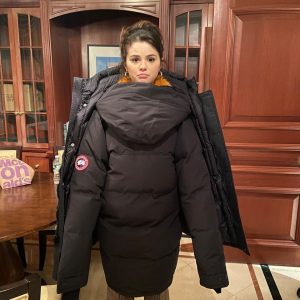 12 October: Selena on Instagram: Can’t wait to shoot season 2!