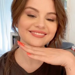 5 October: Selena on Instagram: IT’S HERE! Meet my limited-edition @RareBeauty Rare Impact Lip Soufflé in Kindness