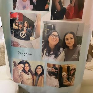 18 December: Selena’s friends shared new cute pic with Selena via Instagram story