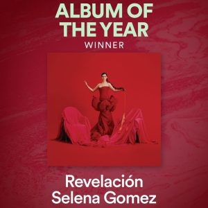 20 December: Revelacion crowned as “Album Of The Year” by Viva Latino & “Baila Conmigo” wins Best Music Video at Estacion40!