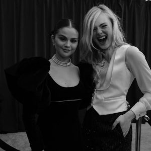 27 February: new pics of Selena with Elle Fanning, Martin Short & Ross Butler