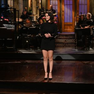 14 May: more new pics of Selena from Saturday Night Live