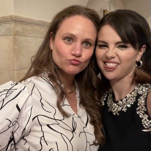 19 May: new pics of Selena at the White House