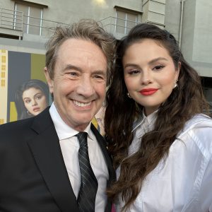 15 June: check out new picture and interview with Selena & Martin Short from FYC Event