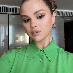 22 July: new Selena selfie from Milan