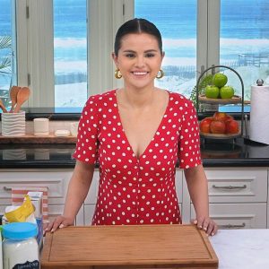 17 August: watch new sneak peek from 4th season of Selena + Chef
