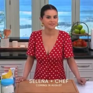 2 August: watch new sneak peek video from 4th season of “Selena + Chef”
