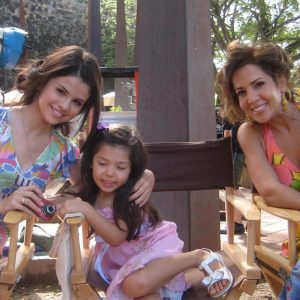 27 May: new picture with Selena from behind the scenes of Wizards Of Waverly Place The Movie