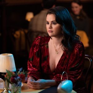 28 August: new still with Selena from Only Murders