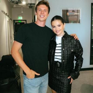 5 September: Selena with DJ Bru backstage at the show ‘Check In’