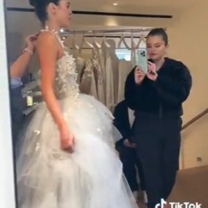 18 September: new video of Selena helping to choose wedding dress for Connar Franklin