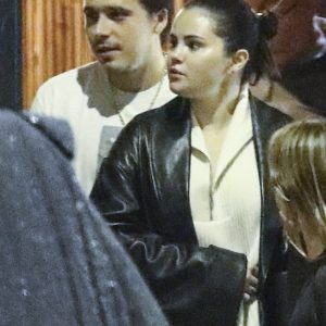 15 November: Selena & Gracie spotted leaving sushi restaurant Matsuhisa in Beverly Hills, California