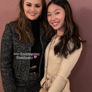 15 December: Phoebe Reynolds shows her experience meeting Selena at the Rare Beauty Event