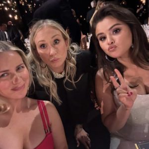 24 February: Selena with friends at the SAG Awards
