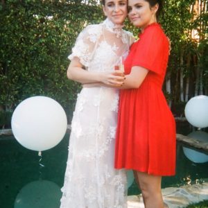 14 February: new rare pics of Selena with Courtney Lopez
