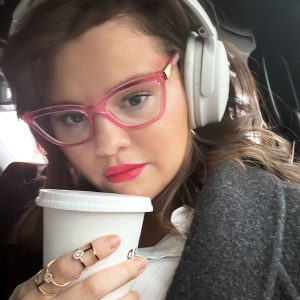 18 February: Selena looks extremy pretty on a newly shared selfie