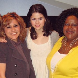 1 February: rare pic of teenage Selena posing with fans back in 2009