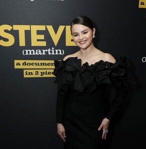 29 March: Selena dazzles on the red carpet of ‘STEVE!’ movie premiere in New York