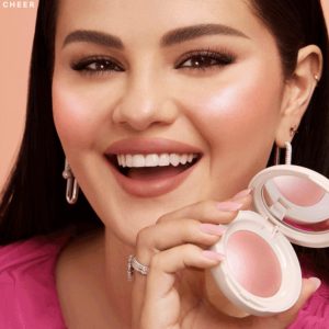 22 March: Selena dazzles on a newly shared picture for Rare Beauty