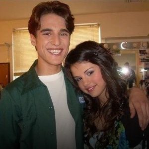 13 March: check out newly shared rare pictures of Selena from set of Wizards Of Waverly Place