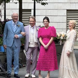 29 May: new picture of Selena with Meryl Streep, Steve Martin & Martin Short on set of ‘Only Murders’ in New York