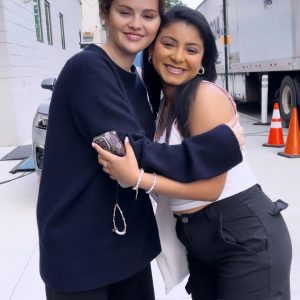 12 June: new pictures of Selena with fans on set of Only Murders in New York