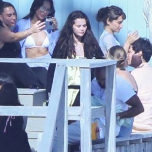 20 July: new candids of Selena celebrating her birthday at a beach house in Malibu