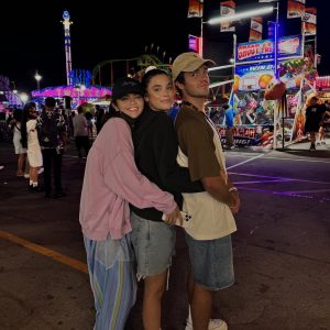 28 July: more new pictures of Selena with friends at the OC Fair & Event Center in Costa Mesa