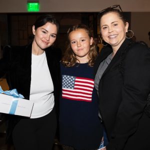 1 October: check out new pictures of Selena from ‘Women in Film’ dinner