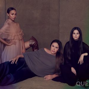 1 October: new outtake with Selena, Zoe Saldana and Karla Sofia Gascon from their photoshoot for Netflix Queue