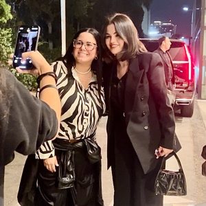 22 October: Selena meeting fans in Los Angeles