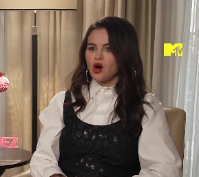 8 November: watch new interview with Selena & Zoe Saldana for MTV UK