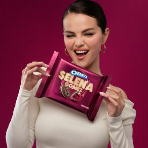 20 May: Selena presents her new cookie colaboration with OREO