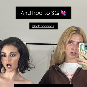 23 July: more pics of Selena with friends which was posted on her birthday