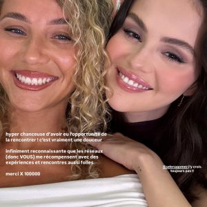 5 August: new pics of Selena with a beauty influencer