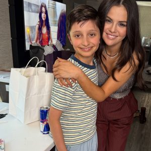 15 October: new pic of Selena with Max Matenko