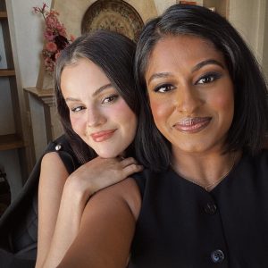 3 October: new pics of Selena with a beauty influencer