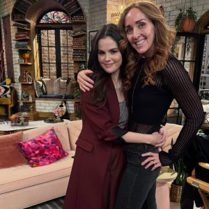 15 October: new stills with selena from behind the scenes of Wizards Beyond Waverly Place