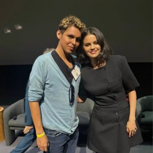 27 October: Selena appears at the SAG Q&A in Los Angeles