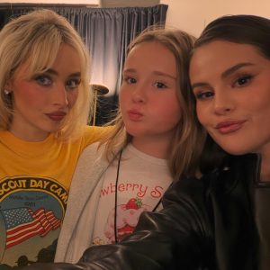 26 November: Selena shared new pics via Instagram, including the new one with Sabrina Carpenter