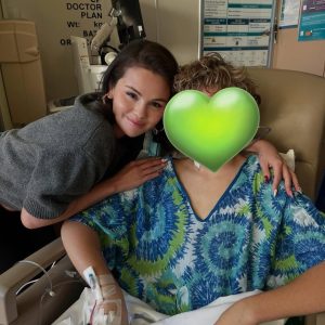 7 December: Selena visiting fans at the hospital