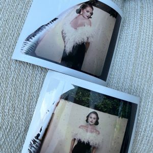 13 January: more new pics of Selena getting ready to attend the Golden Globe Awards on Sunday