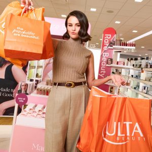 1 February: more pics of Selena from Rare Beauty launch at Ulta Beauty stores