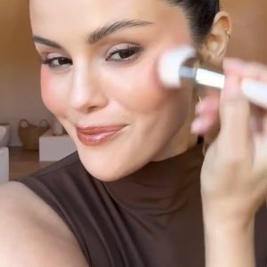 23 February: check out new promo video with Selena for Rare Beauty