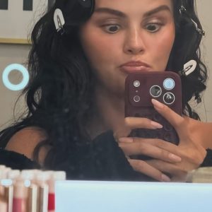 14 March: new pics of Selena shared via her Instagram