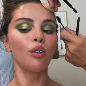 6 March: new pics and videos from Selena’s Instagram stories