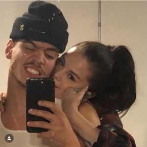 19 April: new selfies of Selena with Aaron Dominguez on set of Only Murders back in 2021