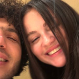 13 May: new cute selfie of Selena