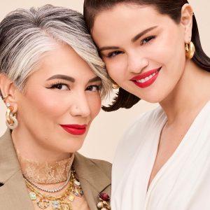24 May: check out new portrait picture of Selena for Rare Beauty